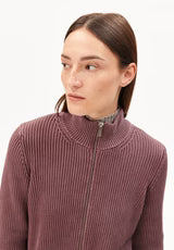 Rebeccaa Gmt Dye