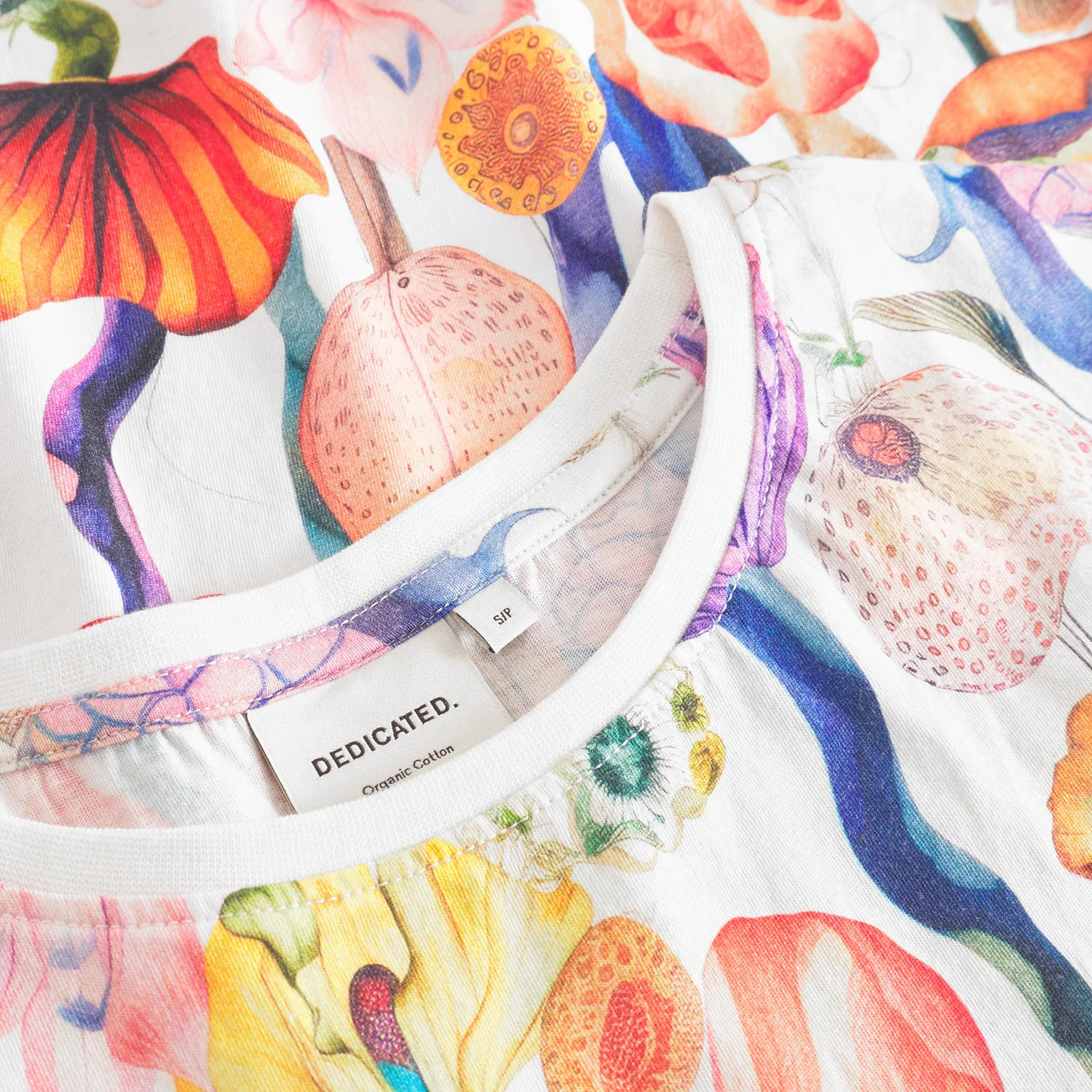 T-shirt Visby Fantasy Flowers Multi Color