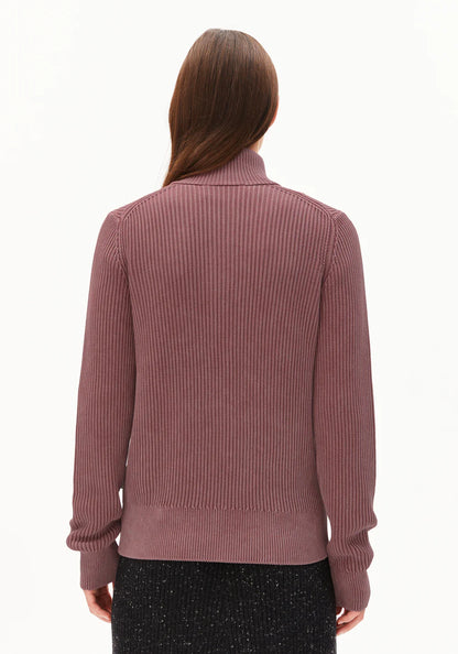 Rebeccaa Gmt Dye